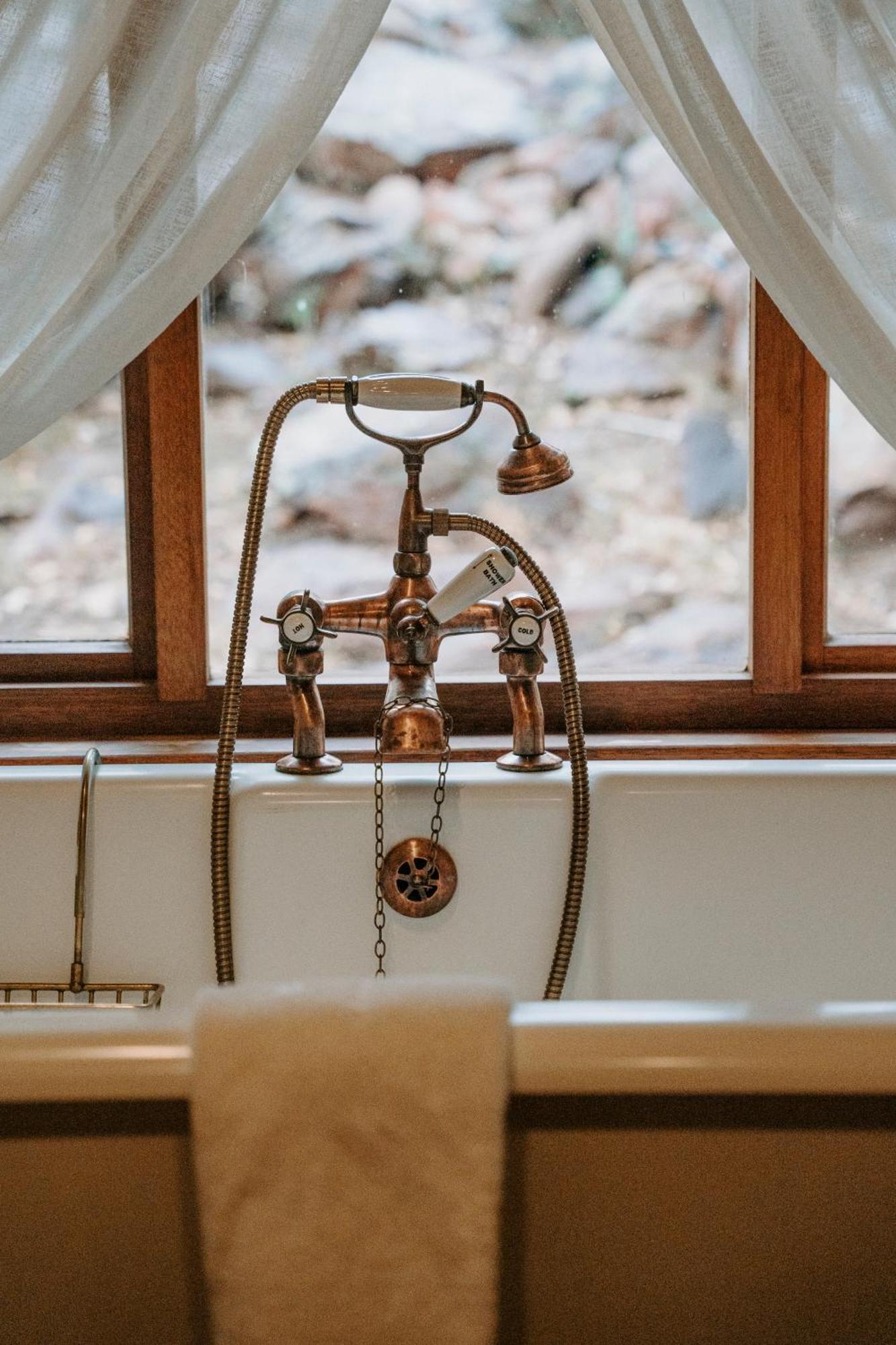 Matingwe Lodge Hartbeestfontein Dış mekan fotoğraf